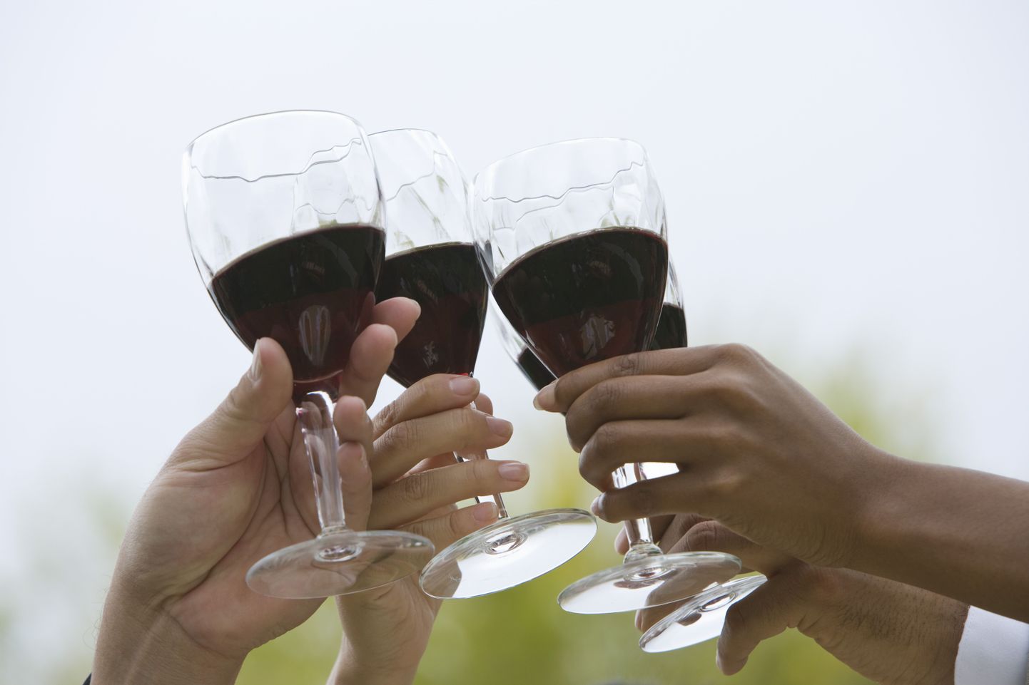regulaarne alkoholi tarbimine on diabeetikule ohtlik ka siis, kui seda tehakse väikestes kogustes.