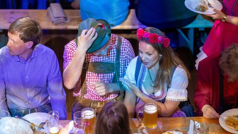 ÕLLEVAHT JA SAUERKRAUT ⟩ Paides valmistutakse Oktooberfesti tähistamiseks