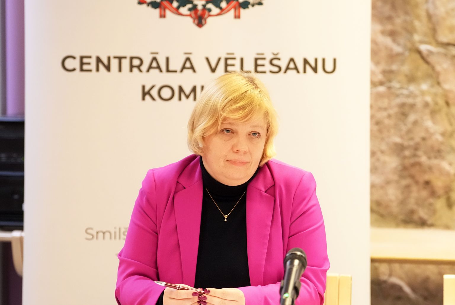 Centrālās vēlēšanu komisijas priekšsēdētāja Kristīne Bērziņa.