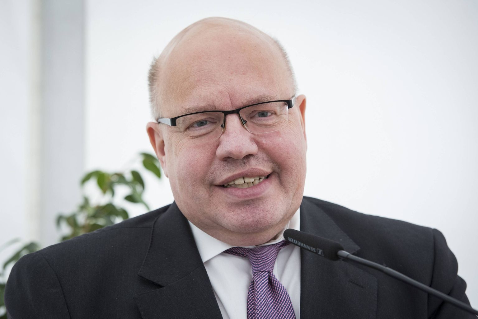 Kristlik-Demokraatlikku Liitu esindav Peter Altmaier on ligi kaks aastat tegutsenud Saksamaa majandus- ja energiaministrina.