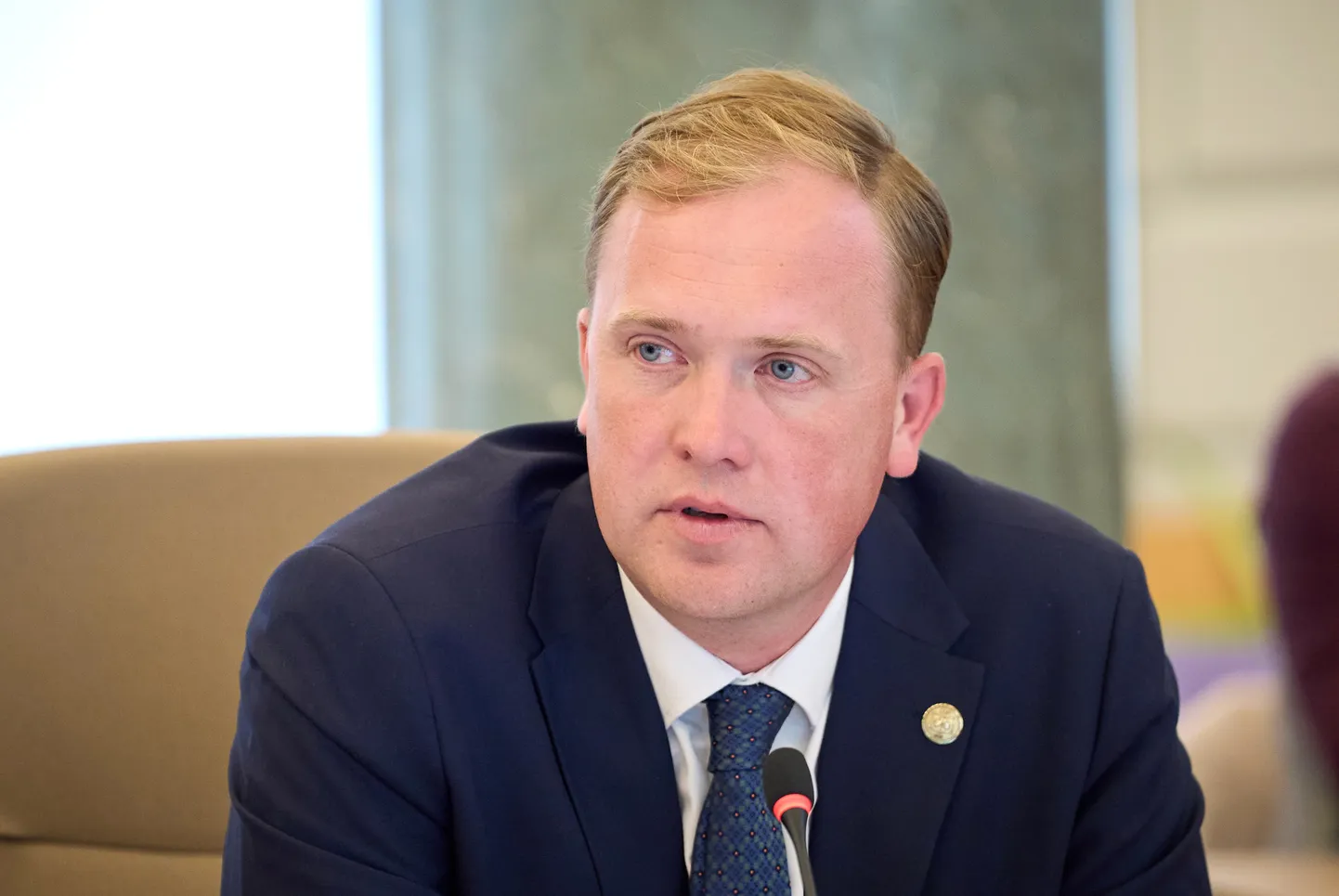 Läti majandusminister Viktors Valainis lubas toiduhinnad luubi alla võtta.