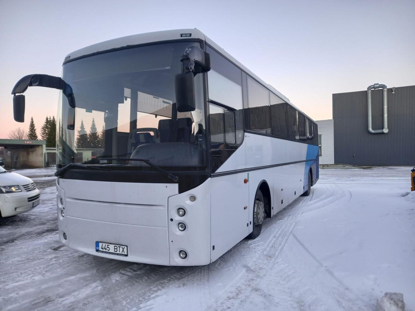 Sellise bussi Scania ostsid Türi valla vabatahtlikud päästjad ukrainlaste abistamiseks.
