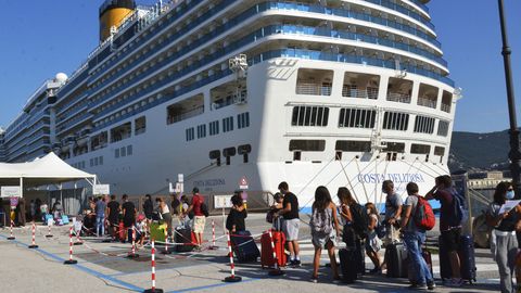 Costa Deliziosa tutvustab Itaalia rannikul ristluslaevanduse «uut normaalsust»