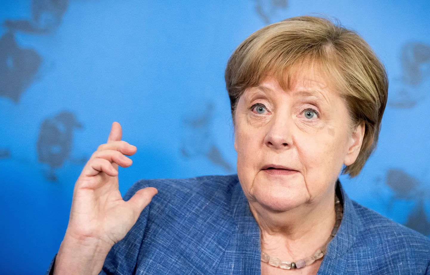 Angela Merkele.