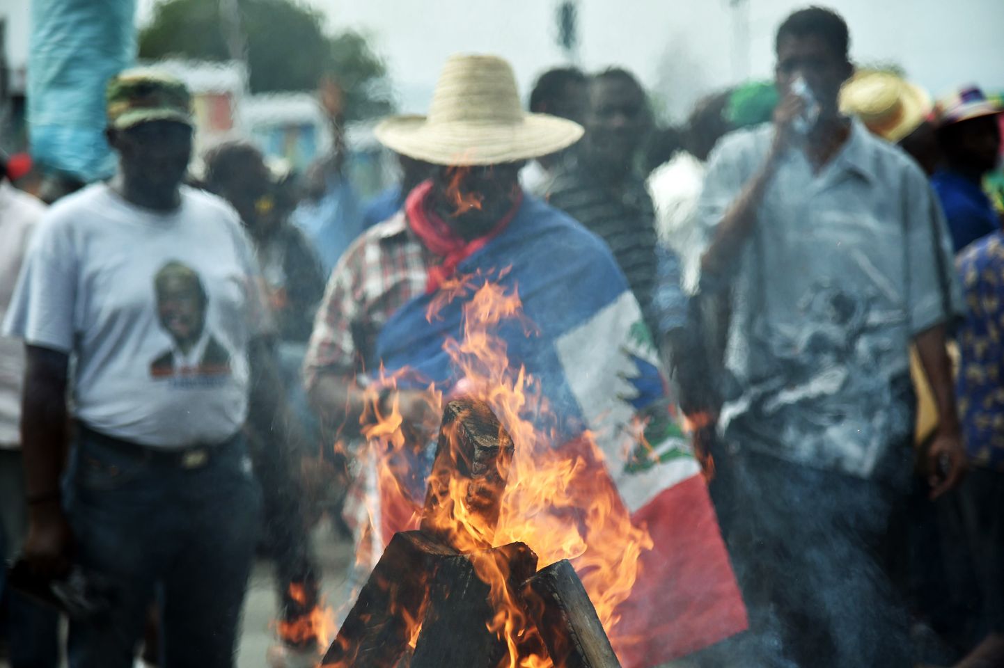 Meeleavaldajad Haiti voodoo-tseremoonial 16. detsembril.
