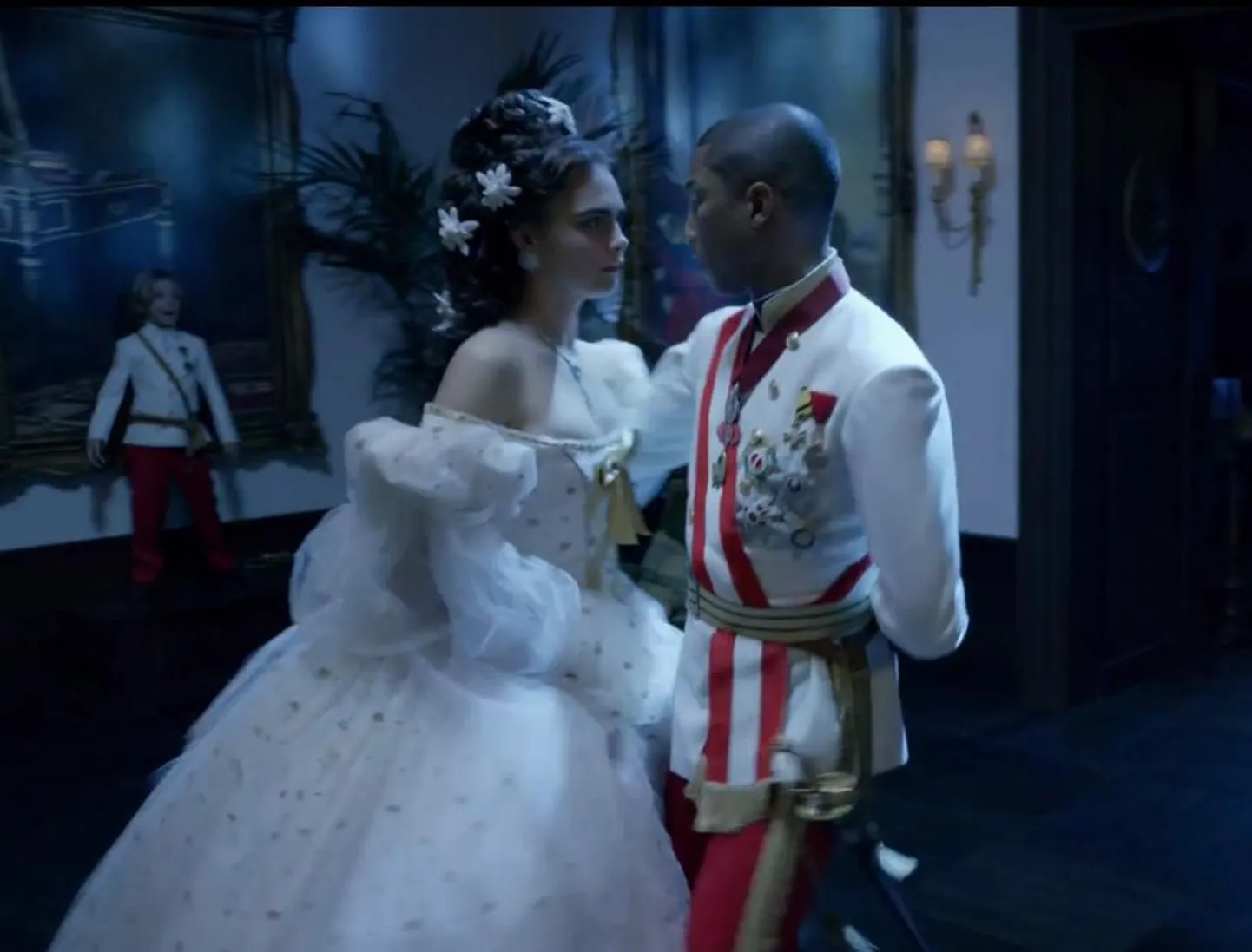 Pharrell Williams ja Cara Delevingne Chaneli filmis "Reincarnation"
