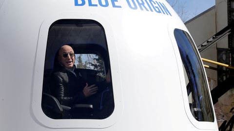 Blue Origin: reis koos Jeff Bezosega kosmosesse maksab 28 miljonit