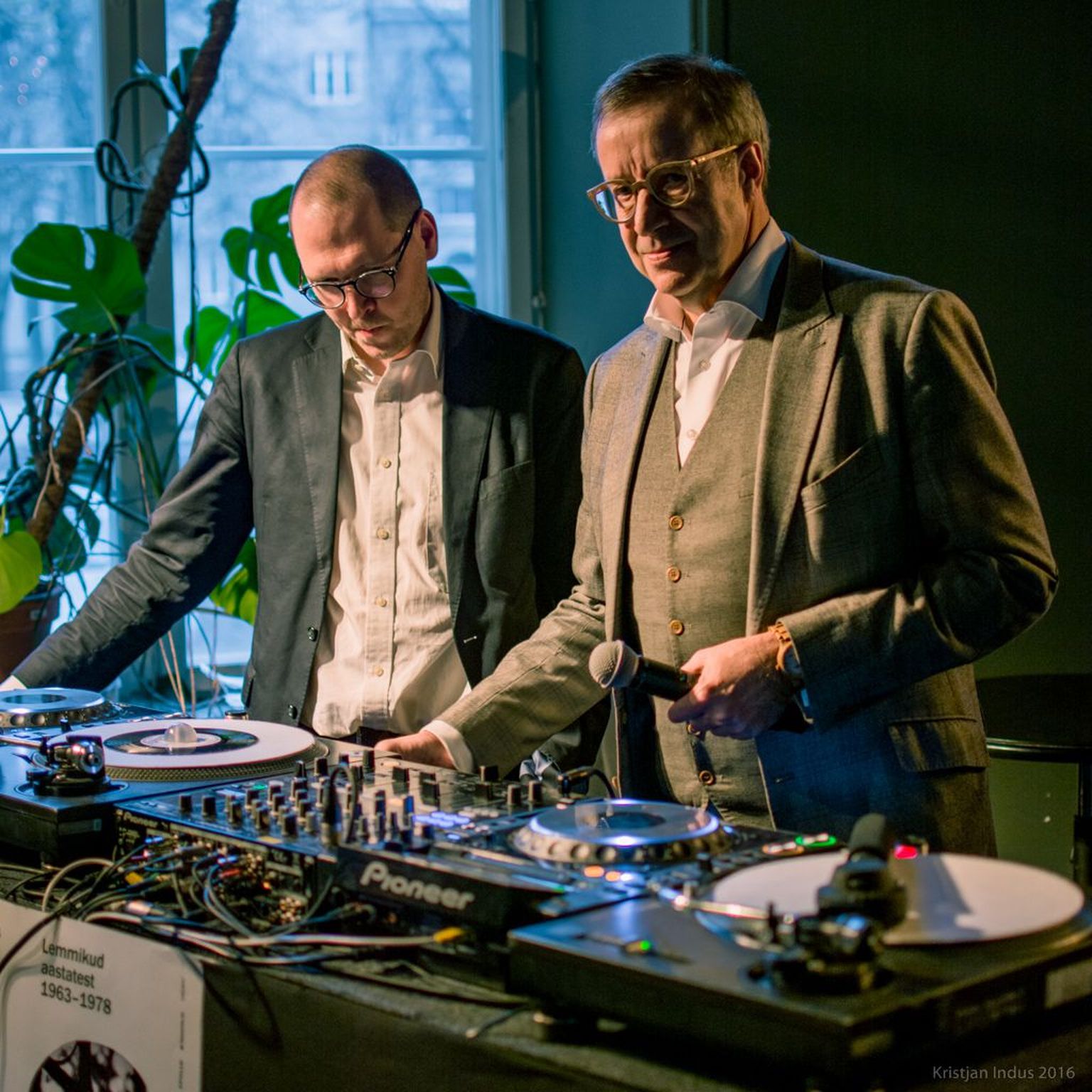 President Toomas Hendrik Ilves ja julgeolekunõunik Andres Vosman ehk DJ Drummie. TMW 2016