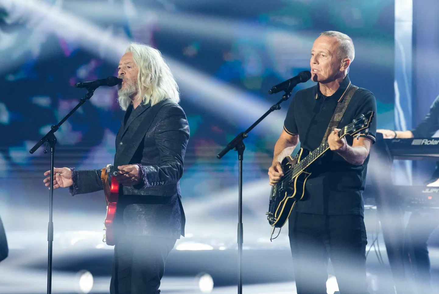 Kuigi Tears For Fears on tuntud pigem sündibändina, on duo liikmetel Roland Orzabalil (vasakul) ja Curt Smithil sagedasti käes hoopis kitarr.