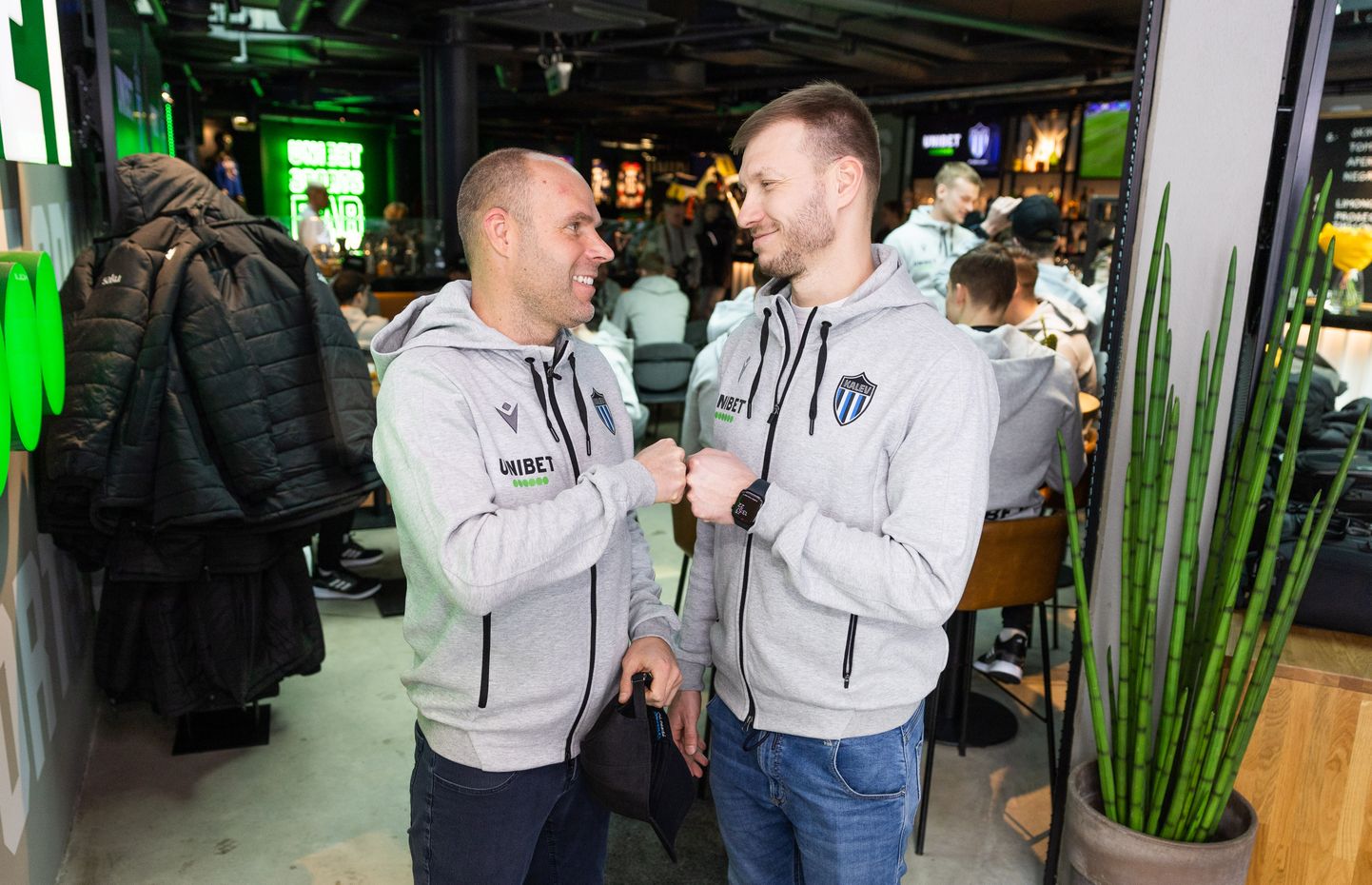 Tallinna Kalevi juhttandem Joel Lindpere (vasakul) ja Ragnar Klavan ajab vutiasja Eesti koondist, mitte ilmtingimata ainult klubi silmas pidades.