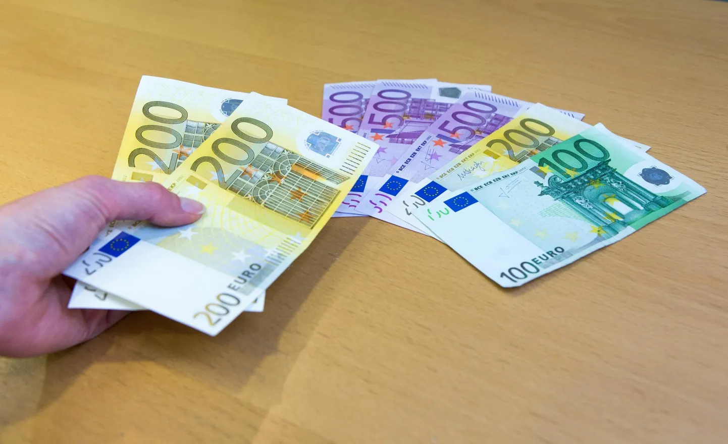 VILJANDI, EESTI,17NOVNOV14
Raha. Euro.

ELMO RIIG/SAKALA