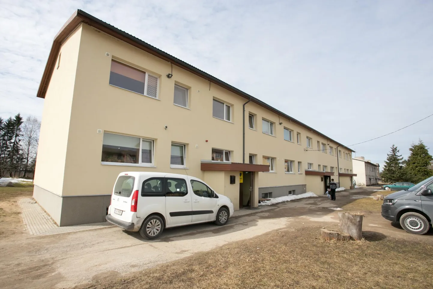 Pagulaskeskustes on peavarju saanud 27 inimest.