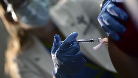 Vaesed riigid võivad vaktsiini kauaks ootama jääda