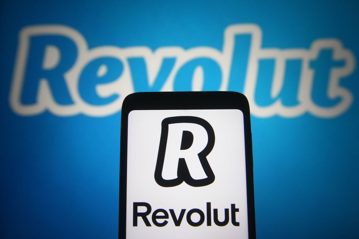 Revolut mobiilirakenduse logo.