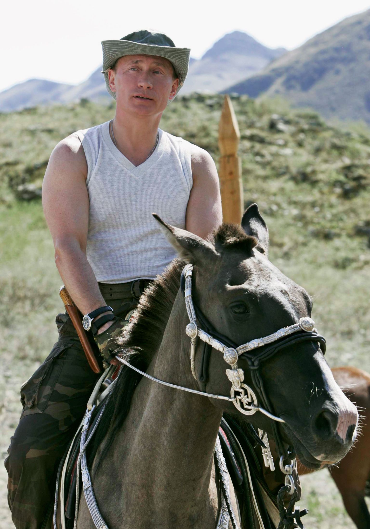 Путин На Бабке Верхом