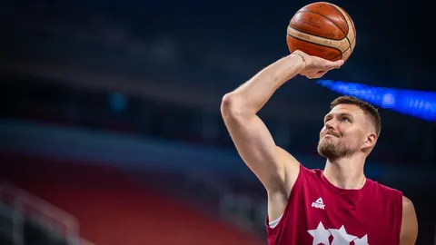 "Pagaidām nesteigšos." Porziņģis izsakās par līguma pagarināšanu
