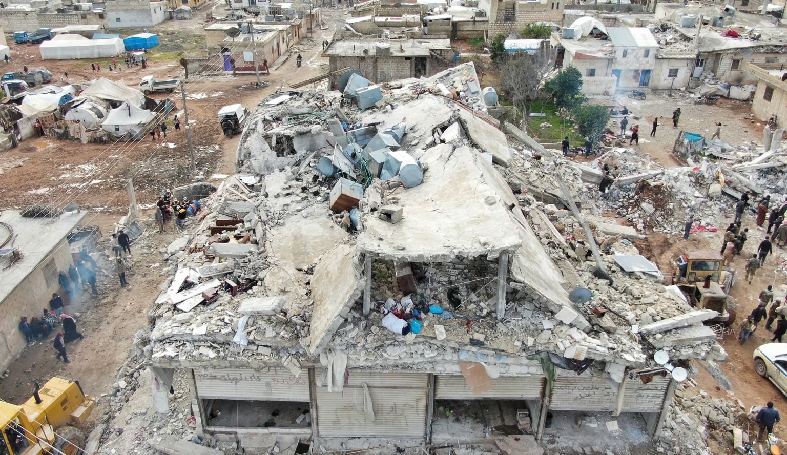 Разрушительные землетрясения в Турции и Сирии