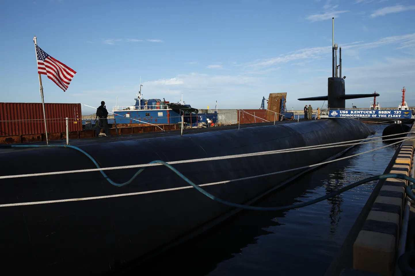 Tuumaallveelaev USS Kentucky Busani mereväebaasis