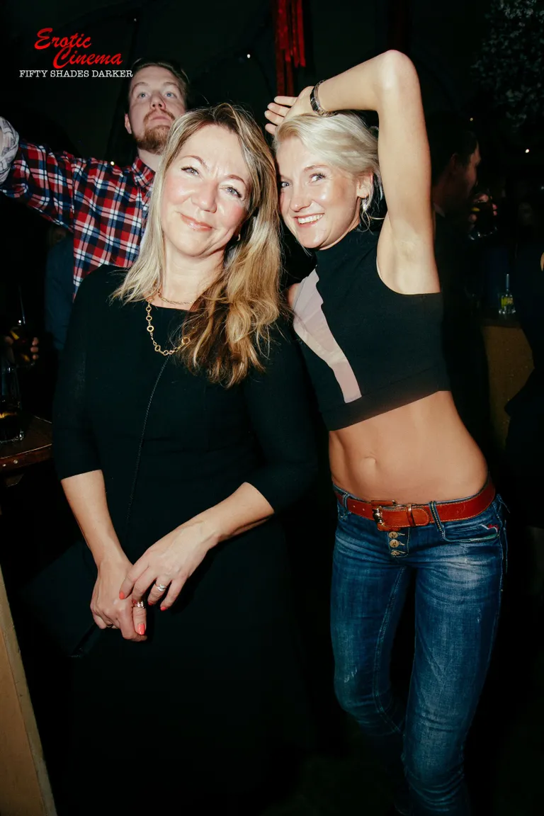 Erotic Cinema ööklubis Teater