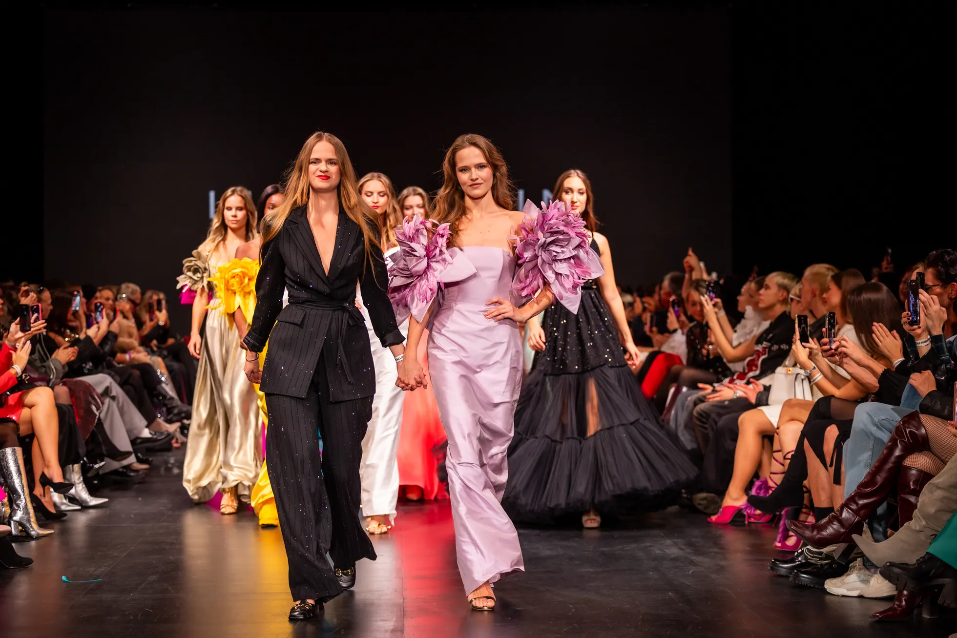 Värve ja energiat taevakaareni! Tallinn Fashion Week 2024 sügis, Liina Stein.