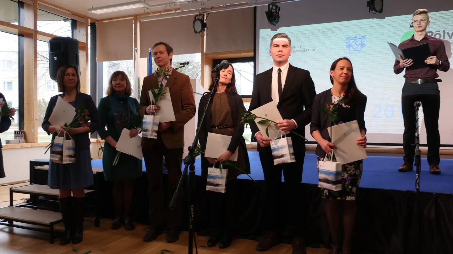 2019. aasta keeleteod kuulutati välja läinud aasta märtsis Põlva gümnaasiumis. Paremalt teine rahvahääletusel võitnud Keelegurmaani eestvedaja, Räpinast pärit Kert Kask.