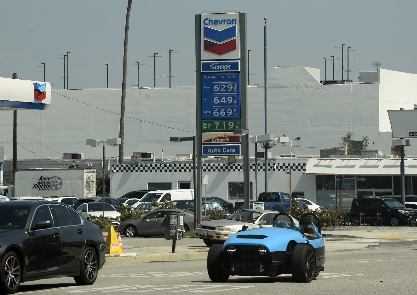 California osariik tahab panna naftakompaniisid maksma, et nad enam kui 70 aastat tagasi ei hoiatanud, et nende tegevus toob kaasa kliimakatastroofe