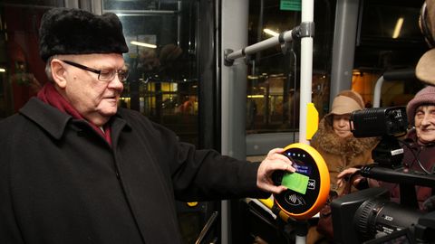 KARL SIGMUND BERTING ⟩ Kaua sa kannatad Savisaare kaarti!?