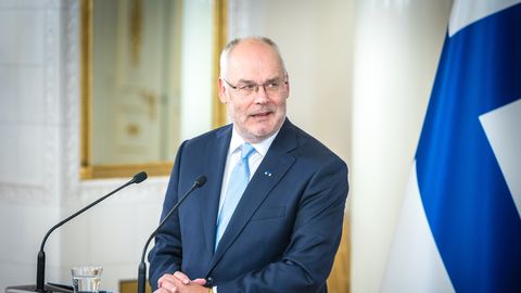 Президент Эстонии провозгласил три новых закона