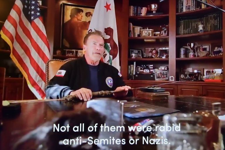 Arnold Schwarzenegger avaldas Twitteris video, kus võrdles USA Kapitooliumi mässu Saksamaa ja Austria 1938. aasta Kristalliööga.