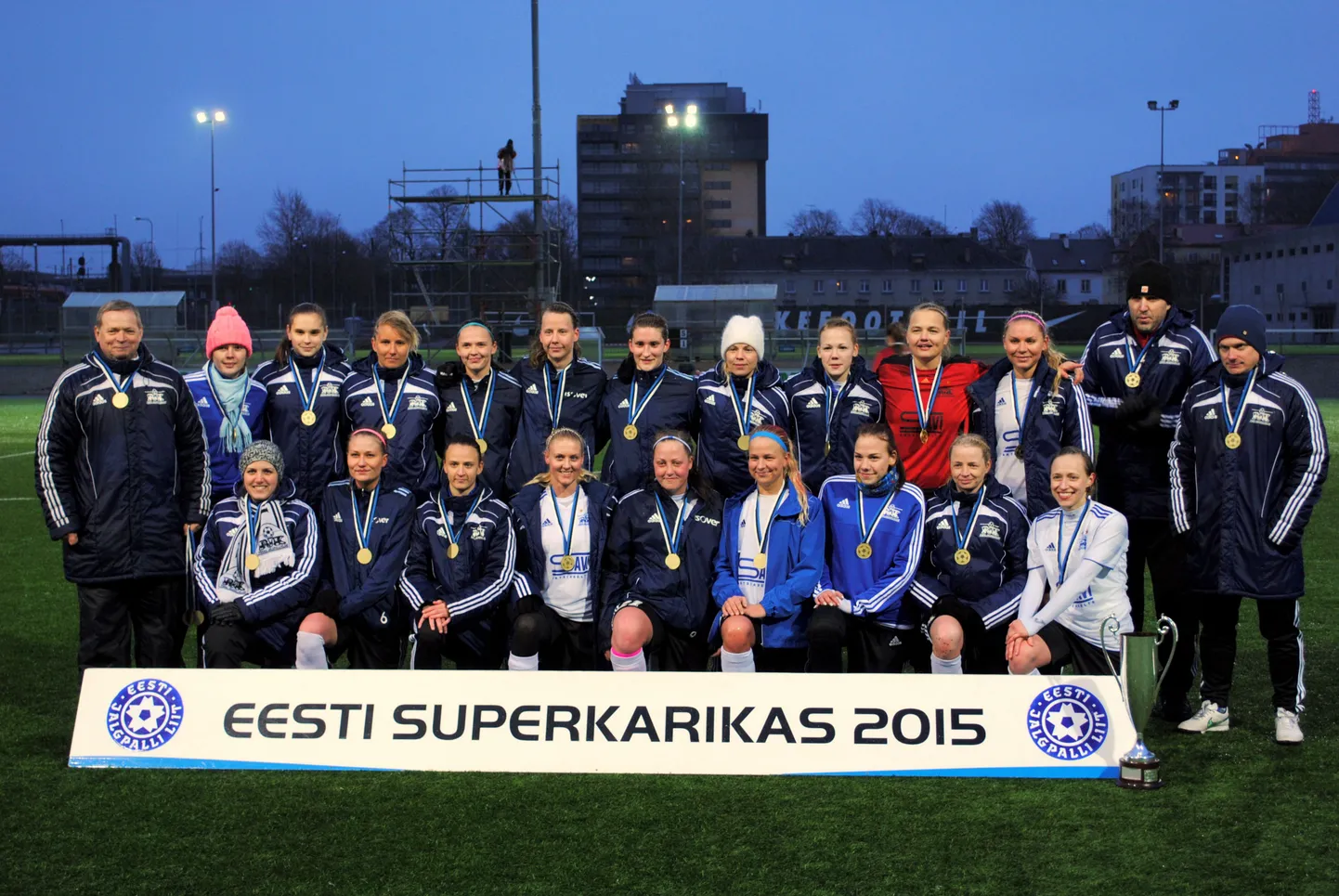 Пярнуские футболистки выиграли Суперкубок Эстонии.
