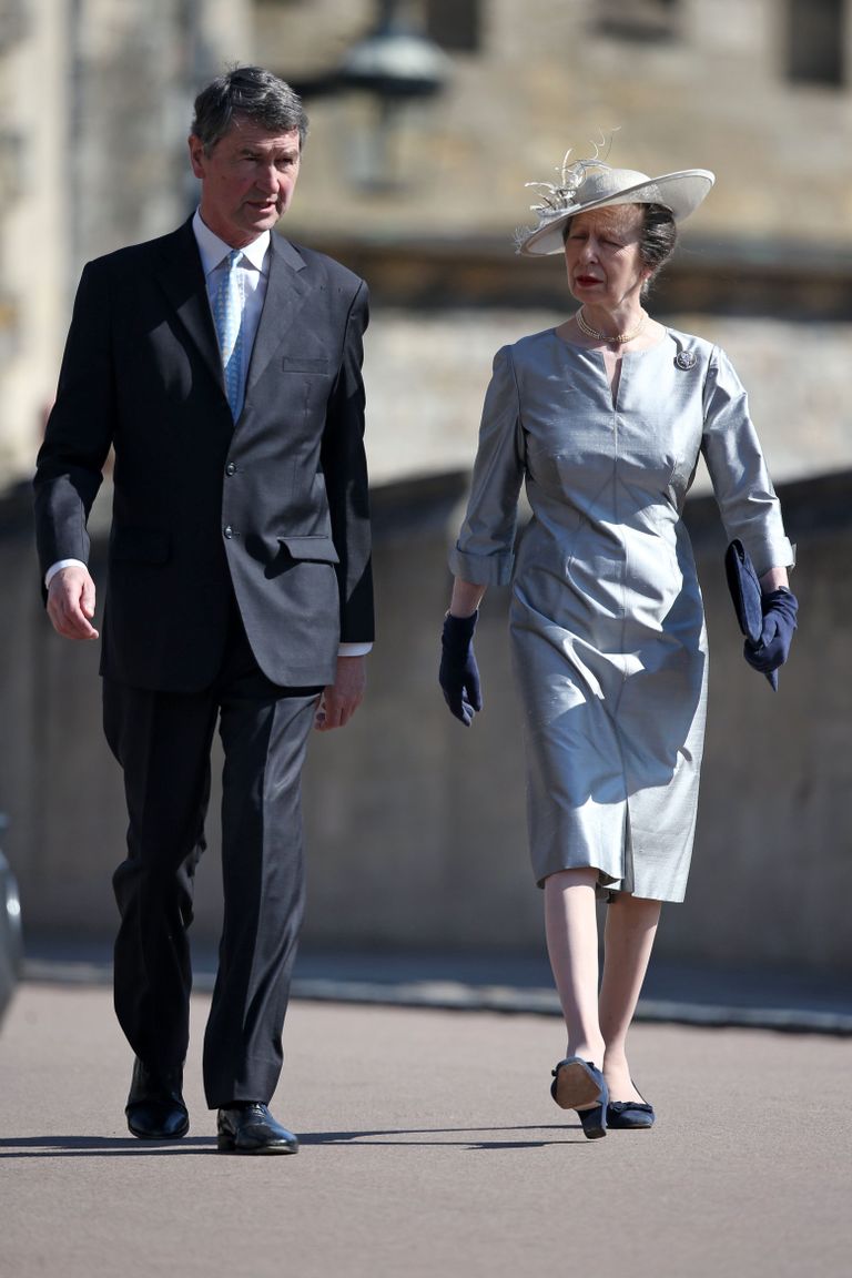 Briti printsess Anne ja ta abikaasa, viitseadmiral Timothy Laurence suundumas 21. aprillil 2019 Windsori lossi St. George'i kabelisse lihavõttejumalateenistusele