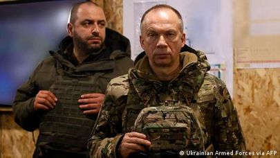 Главнокомандующий ВСУ Александр Сырский (справа) и министр обороны Рустем Умеров
