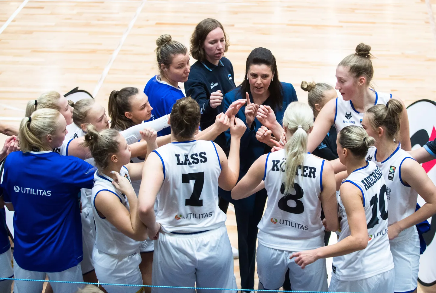 Eesti korvpallinaiskond