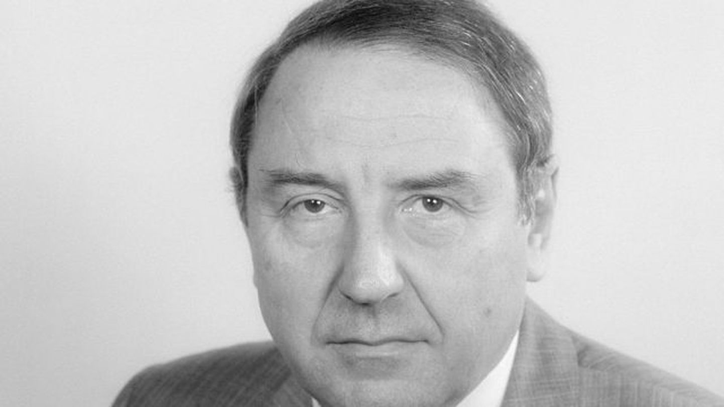 PSRS 1991.gada augusta puča vadības komitejas loceklis Oļegs Baklanovs