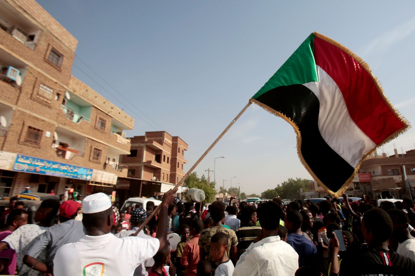 Sudaani meeleavaldajad 25. juulil pealinnas Hartumis.