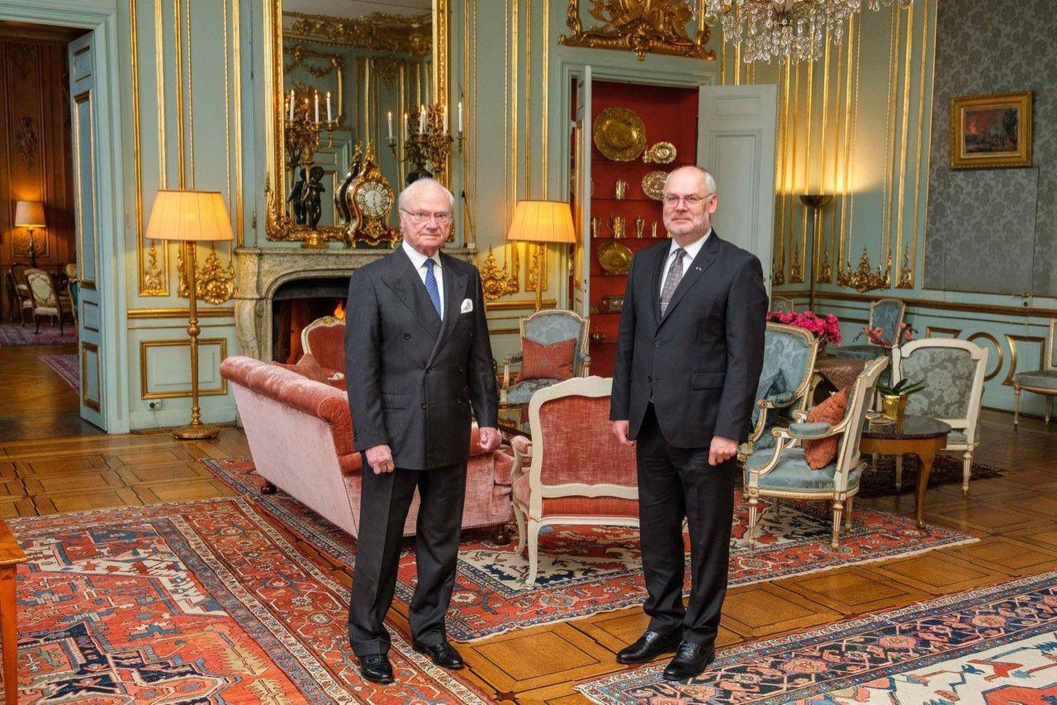 Президент Эстонии Алар Карис и король Швеции Карл XVI Густав.