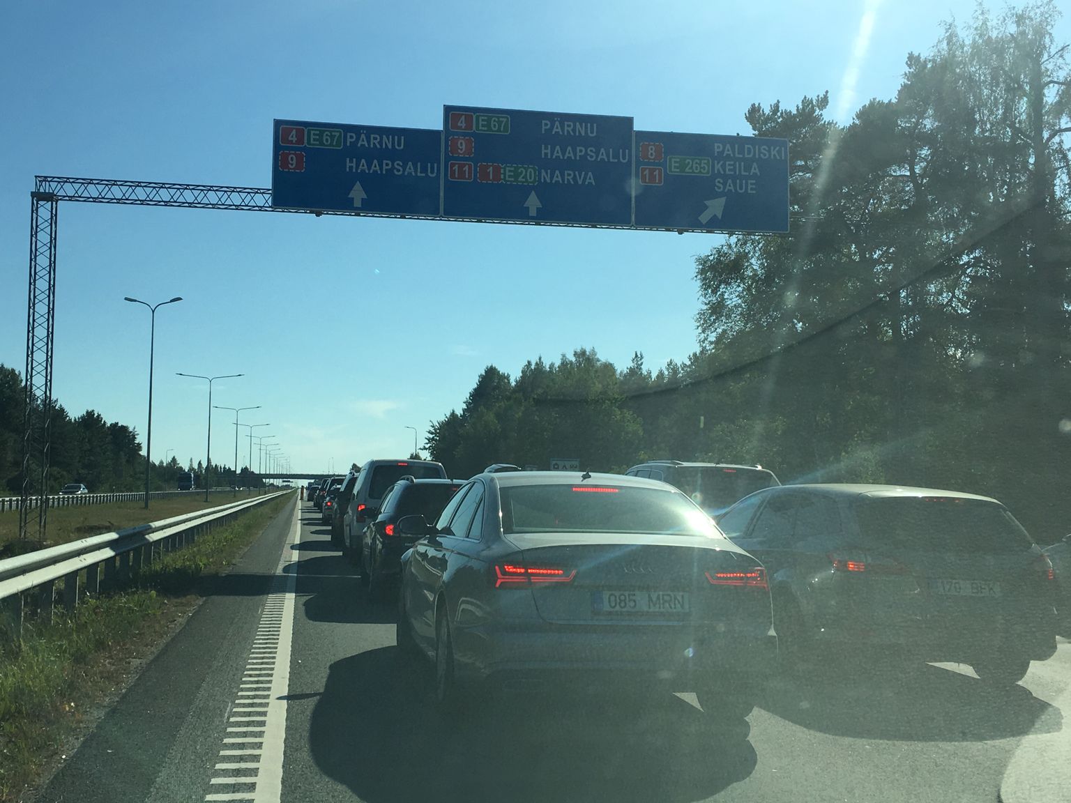 Ummikud Laagri Maksimarkeri juures