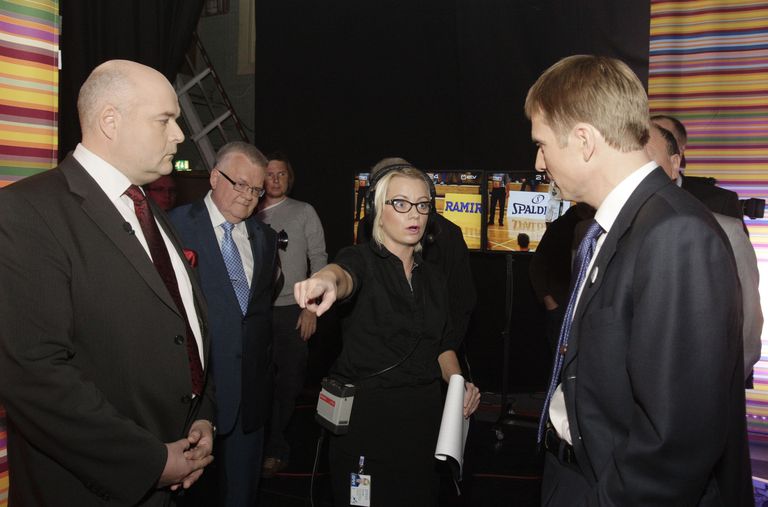 2013. aastal lõi Kerli Dello kaasa ETVs toimunud Tallinna linnapeade debati tiimis.