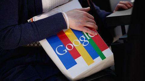 Судный день для Google. Американский гигант проиграл знаковое дело в Европе, но отбился от тяжбы в Британии