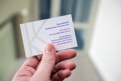 Nordic Spedition kontorist ulatati Paavo Kochi visiitkaart, kes esindab reedel Via3L Spedition OÜ juhatusse kuulunud mehi.