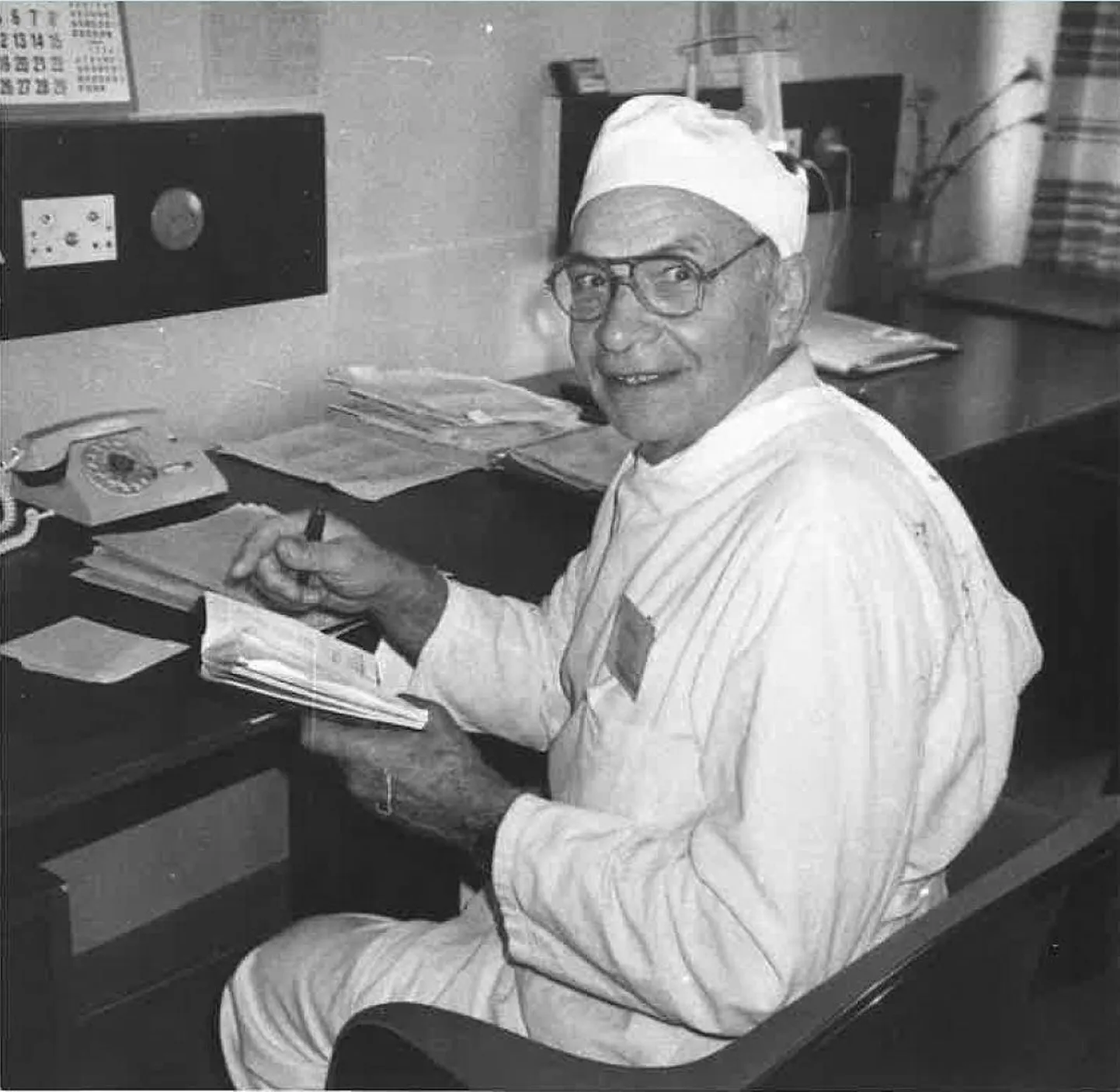 Viljandi haigla kirurg Benno Abram 1995. aastal.