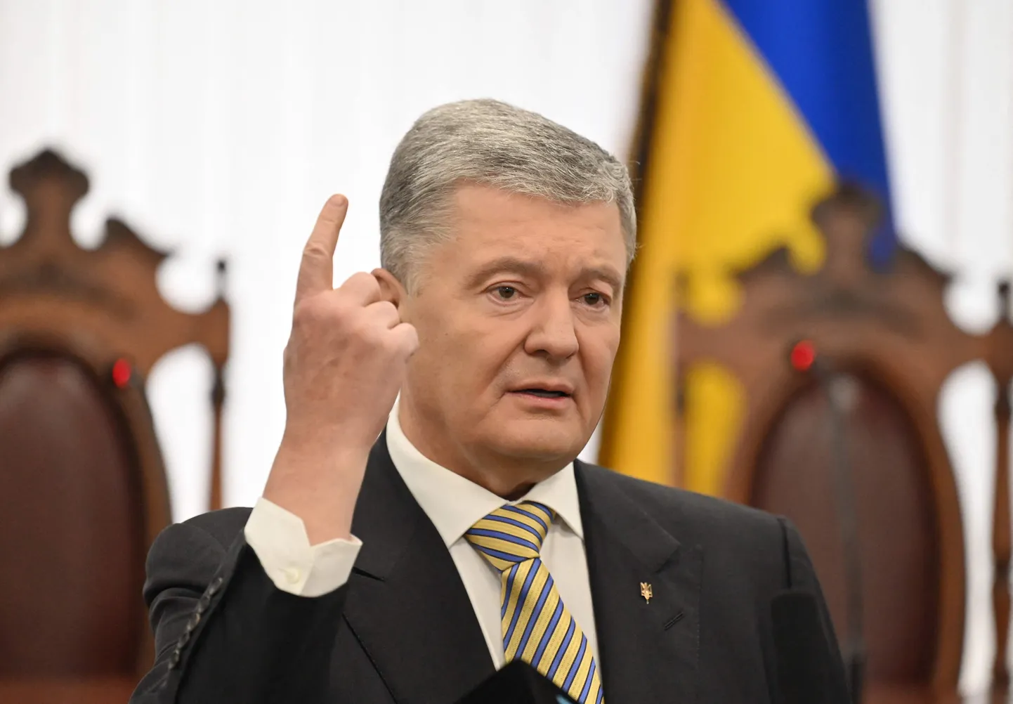 Лидер украинской оппозиции Петр Порошенко