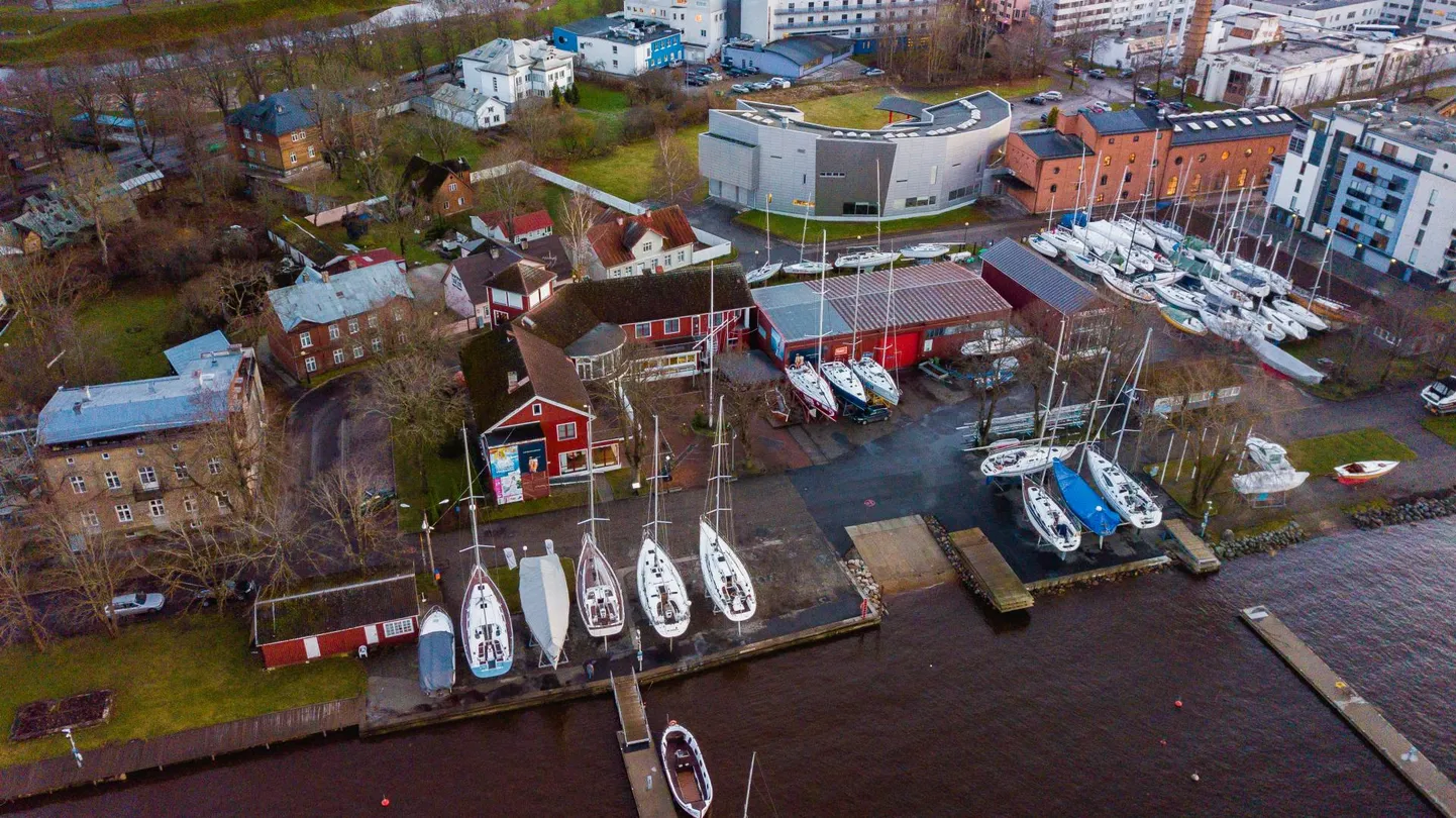 Pärnu jahtklubi.