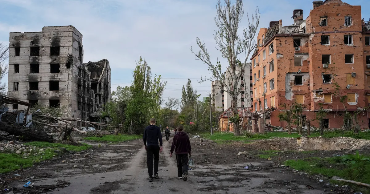 2022. aasta 24. veebruaril alustas Venemaa režiimi juht Vladimir Putin sissetungi Ukrainasse. Pärast seda, kui Ukraina lõi tagasi pealetungi Kiievile, on lahing