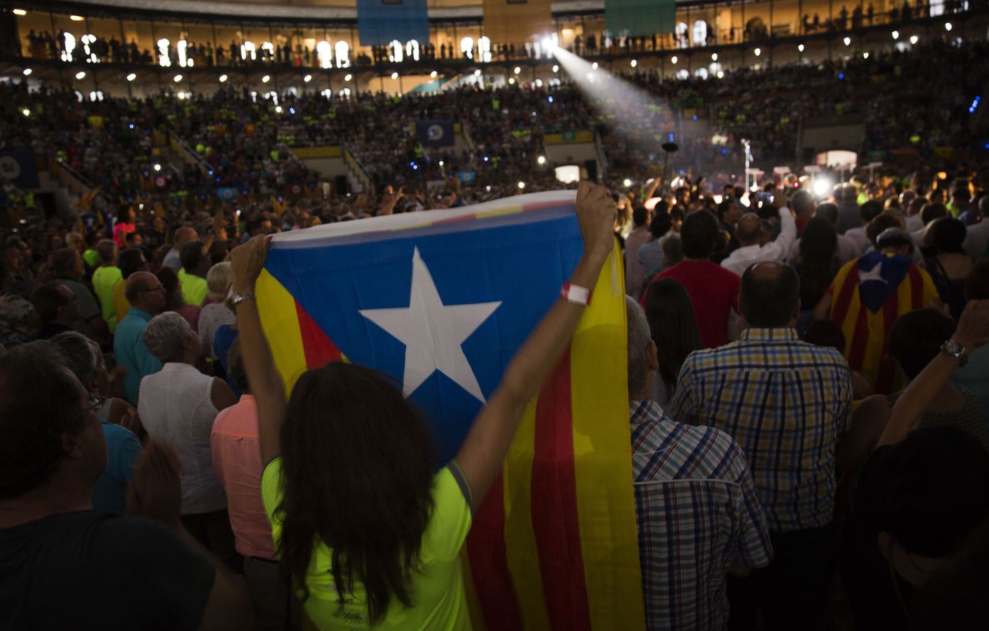 Kataloonia iseseisvuslaste lipp.
