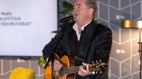 KLÕPSUD ⟩ Karl Madis palus noore pruudi kätt!