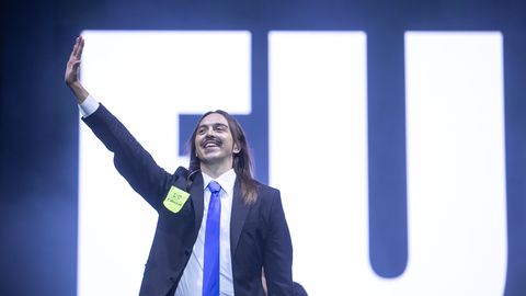 «MAMMA MIA!» ⟩ Tommy Cashi uus muusikavideo lööb laineid. «Ta väärib Itaalia kodakondsust!»
