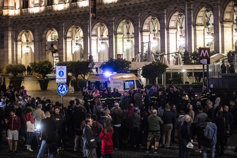 Roomas läks eskalaator katki ja vigastas kümneid inimesi