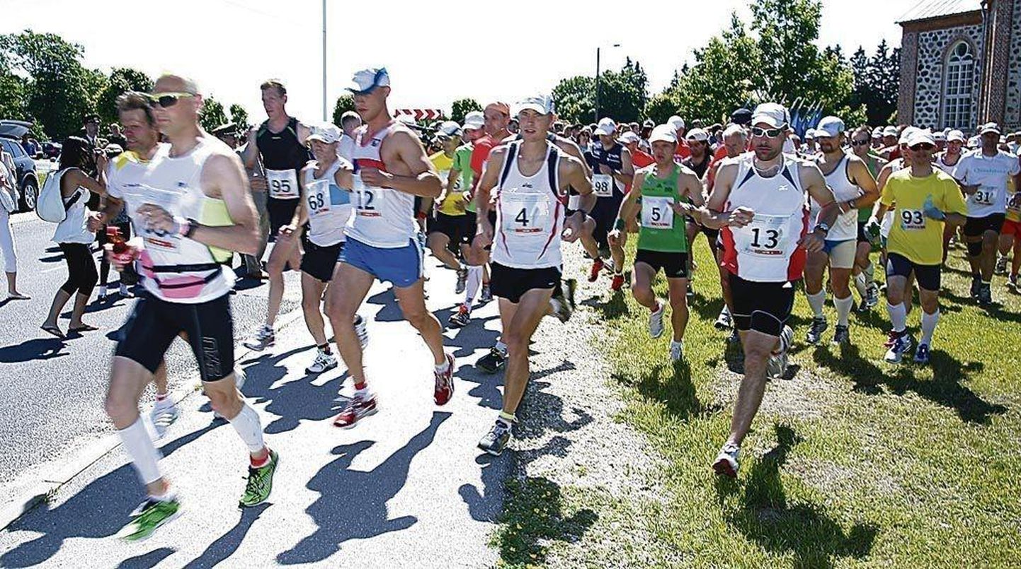 Pärnumaa võidupüha maraton Torist Pärnusse on toimunud juba kaheksa korda.