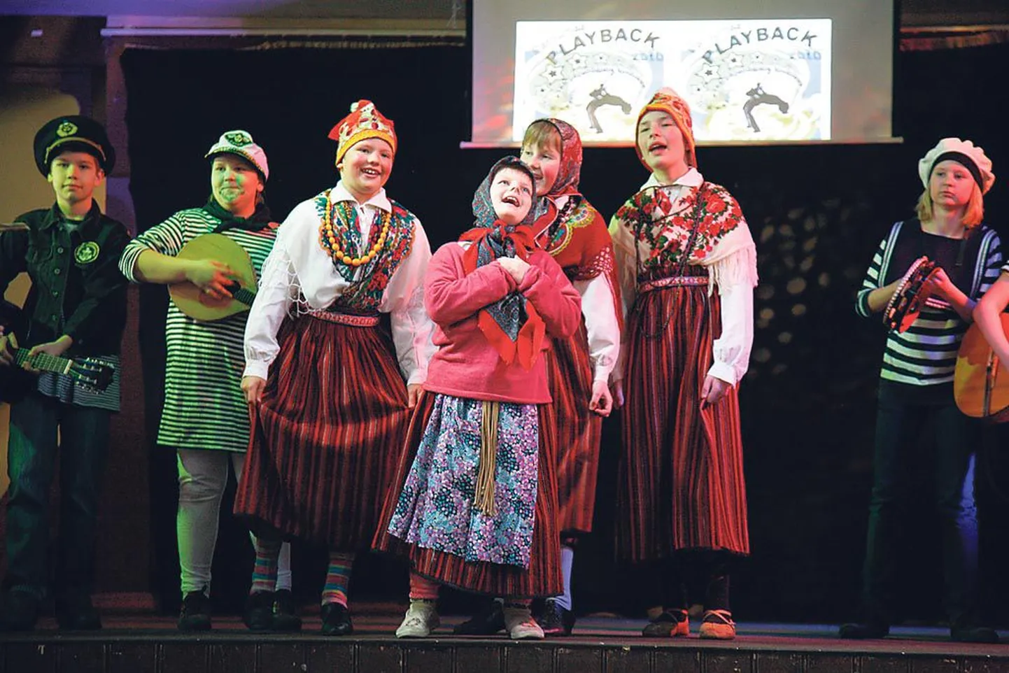 Mullu oli üks popimaid jäljendatavaid Kihnu Virve ja tema pereansambel.